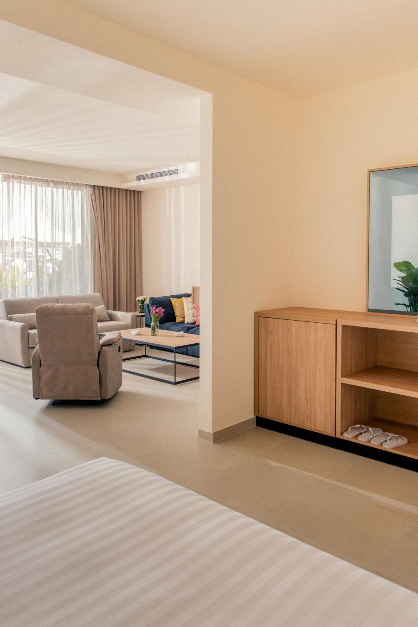 Hotel Saint Georges Beirut Al Marfa' Eksteriør bilde