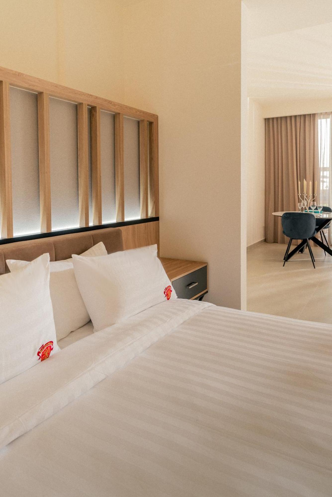 Hotel Saint Georges Beirut Al Marfa' Eksteriør bilde